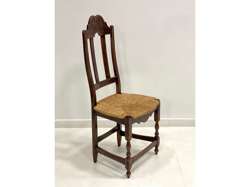 Комплект антикварных стульев 4