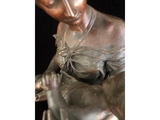 Старинная бронзовая фигура «Мать с ребенком» 10